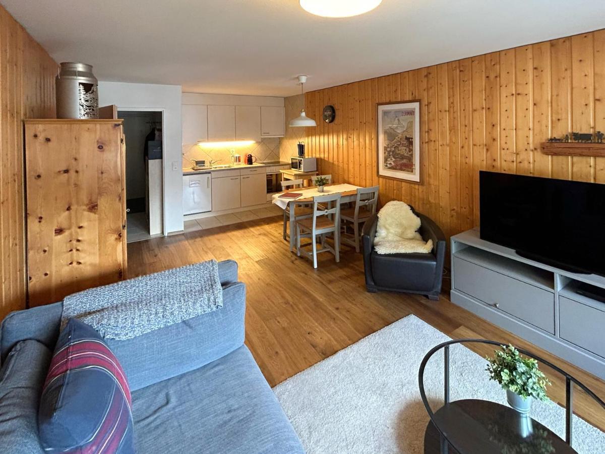 Beautiful Apartment In Zermatt With A Breathtaking View Of The Matterhorn Extérieur photo