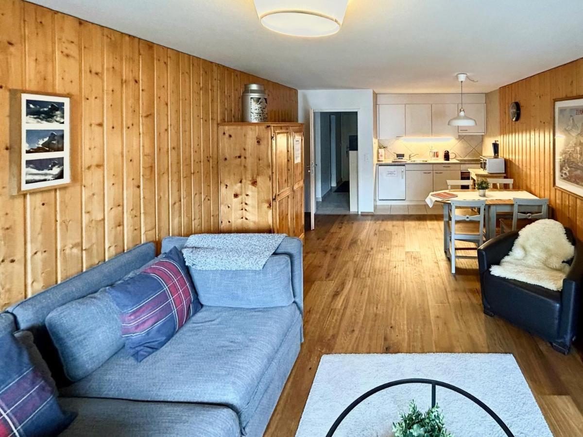 Beautiful Apartment In Zermatt With A Breathtaking View Of The Matterhorn Extérieur photo